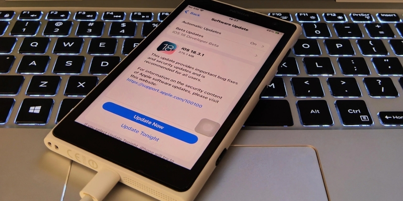 LumiPhone: энтузиаст поместил начинку iPhone SE 3 в корпус Nokia Lumia 1020
